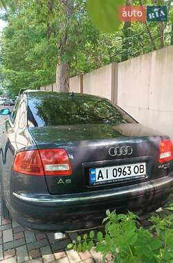 Седан Audi A8 2003 в 