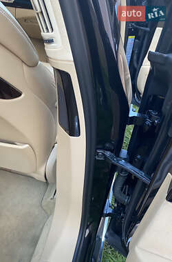 Седан Audi A8 2014 в 