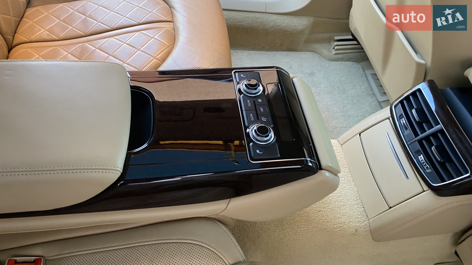 2014 Audi A8 - мініатюра 38