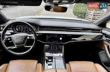Седан Audi A8 2019 в 