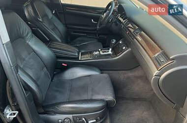 Седан Audi A8 2005 в 