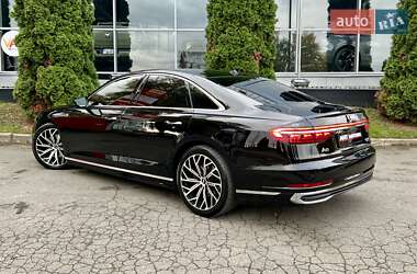 Седан Audi A8 2023 в 