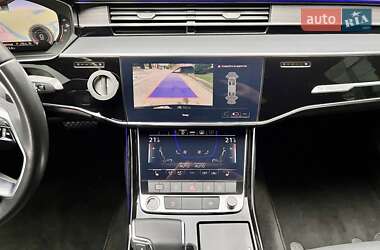 Седан Audi A8 2023 в 