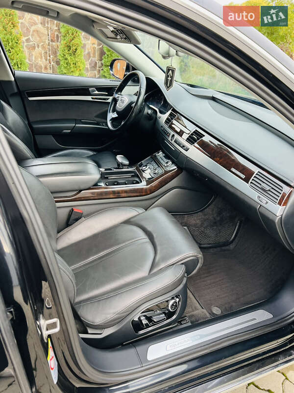 Седан Audi A8 2014 в Надвірній