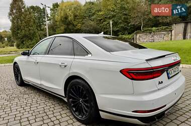 Седан Audi A8 2018 в 
