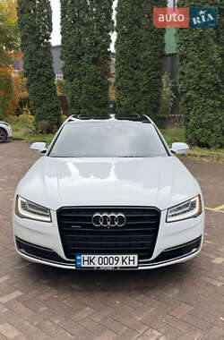 Седан Audi A8 2016 в 