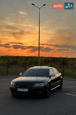 Седан Audi A8 2008 в Ровно