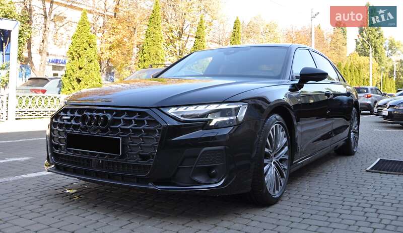 Седан Audi A8 2023 в Одессе
