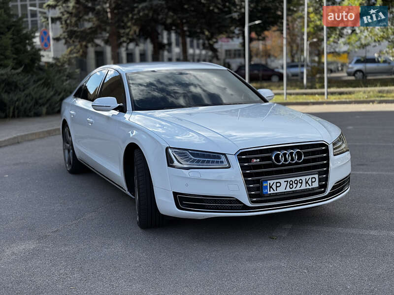 Седан Audi A8 2014 в Запорожье
