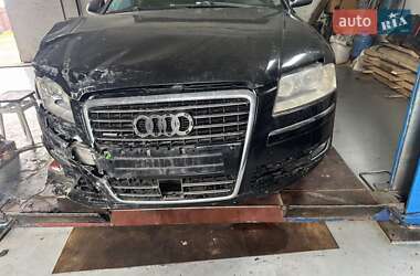 Седан Audi A8 2004 в Львове
