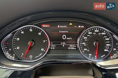 Седан Audi A8 2016 в 