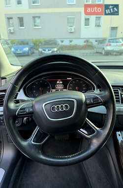 Седан Audi A8 2014 в 