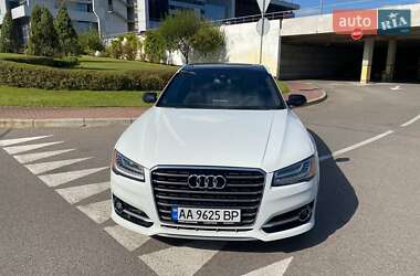 Седан Audi A8 2015 в Києві