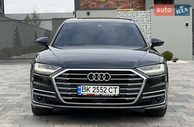 Седан Audi A8 2018 в 