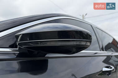 Седан Audi A8 2018 в 