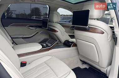 Седан Audi A8 2018 в 