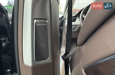 Седан Audi A8 2012 в 