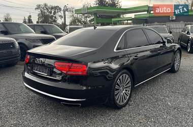 Седан Audi A8 2012 в 