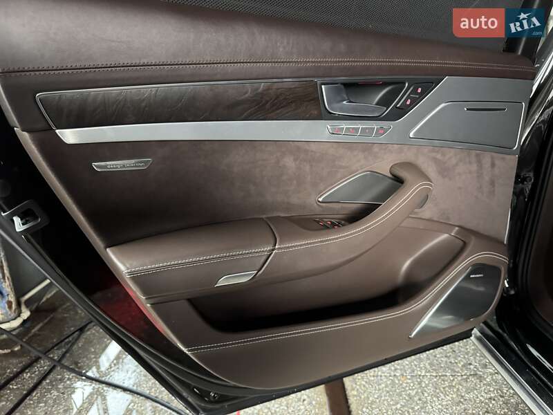 Седан Audi A8 2012 в Тернополе фото 43 Седан Audi A8 2012 в Тернополе