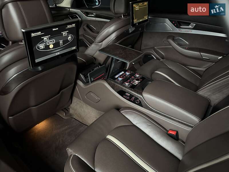 Седан Audi A8 2012 в Тернополе фото 44 Седан Audi A8 2012 в Тернополе