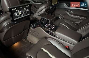 Седан Audi A8 2012 в 