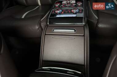 Седан Audi A8 2012 в 