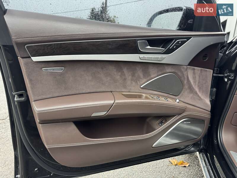 Седан Audi A8 2012 в Тернополе фото 91 Седан Audi A8 2012 в Тернополе