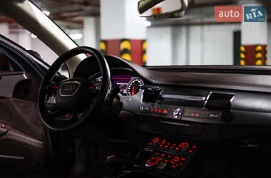 Седан Audi A8 2013 в 