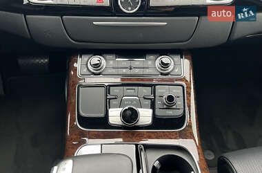 Седан Audi A8 2014 в 