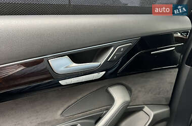 Седан Audi A8 2014 в 