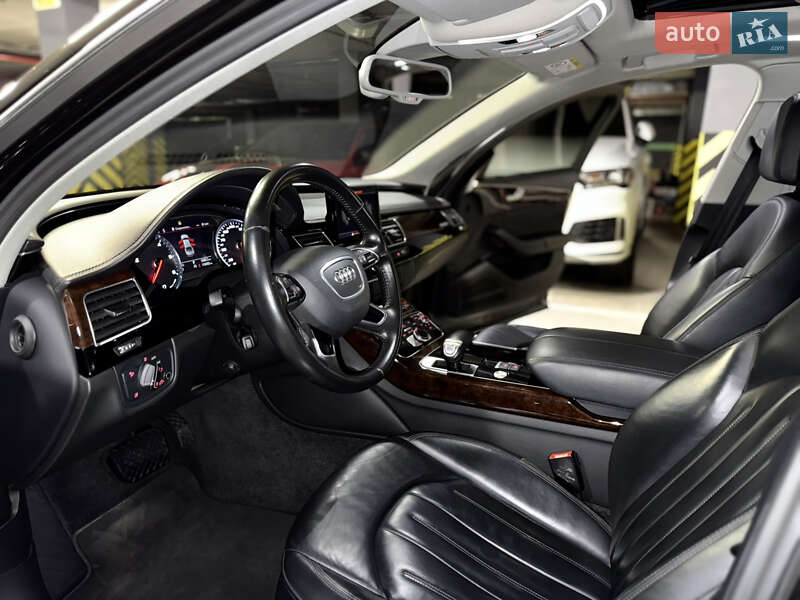Седан Audi A8 2017 в Києві фото 17 Седан Audi A8 2017 в Києві