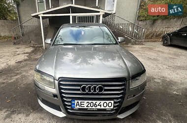 Седан Audi A8 2004 в  фото 13 Седан Audi A8 2004 в