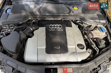 Седан Audi A8 2007 в Виннице