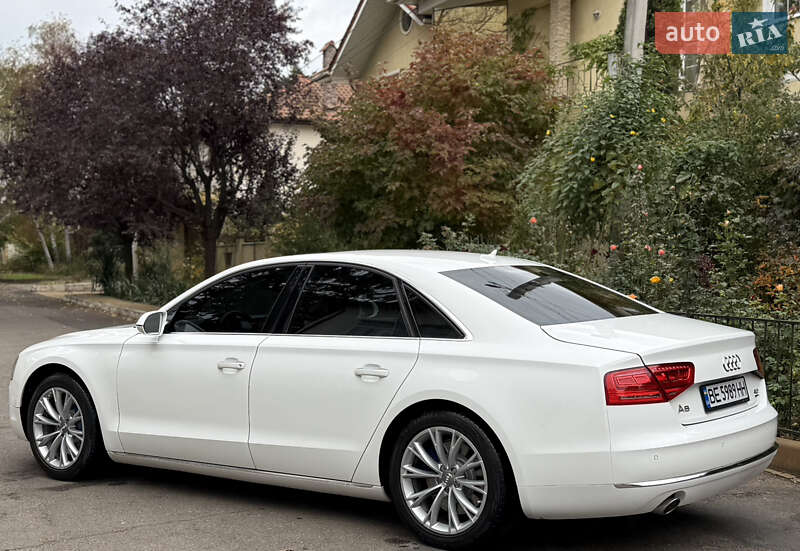 Седан Audi A8 2012 в Южноукраинске фото 10 Седан Audi A8 2012 в Южноукраинске