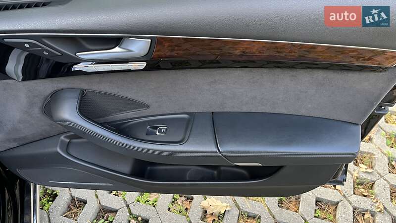 Седан Audi A8 2015 в Бучі фото 26 Седан Audi A8 2015 в Бучі