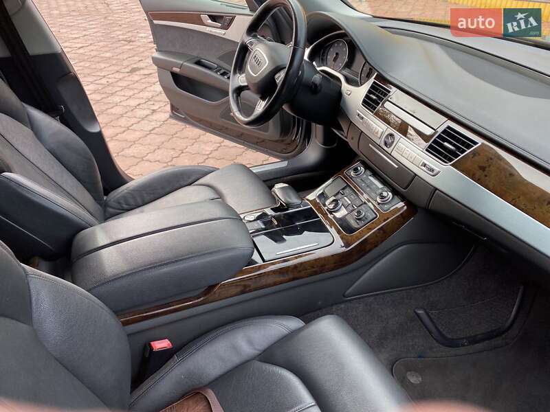 Седан Audi A8 2014 в Ольшанке
