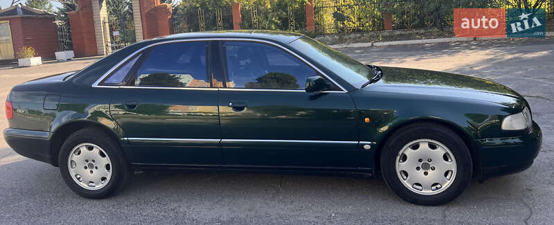 Седан Audi A8 1997 в Києві фото 2 Седан Audi A8 1997 в Києві