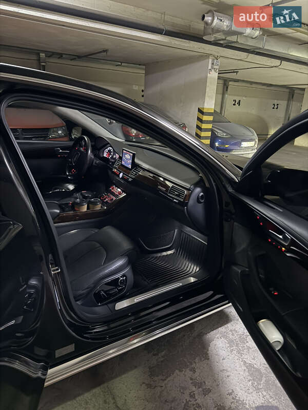 Седан Audi A8 2013 в Києві фото 12 Седан Audi A8 2013 в Києві