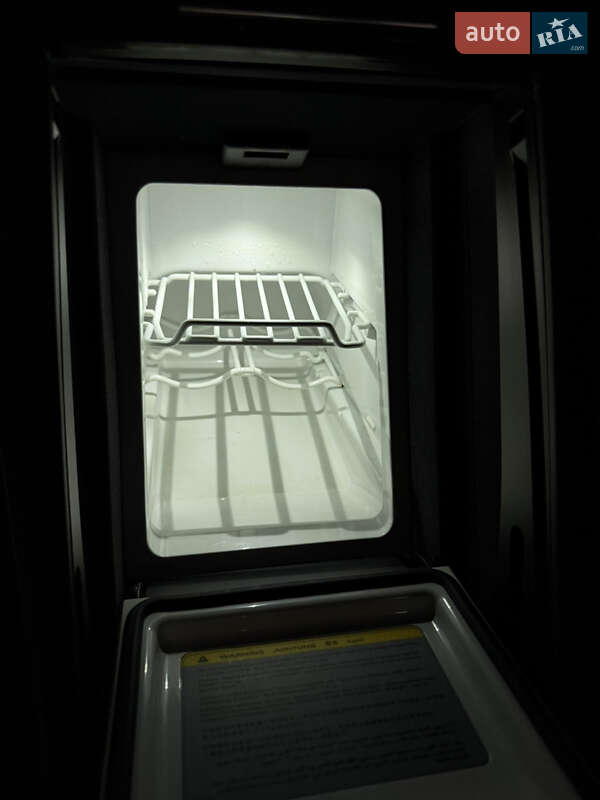 Седан Audi A8 2013 в Києві фото 20 Седан Audi A8 2013 в Києві