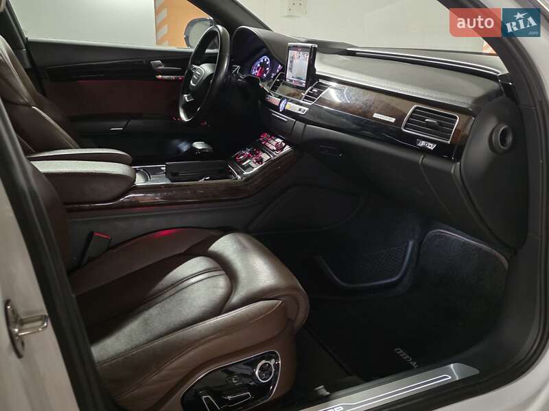 Седан Audi A8 2015 в Киеве фото 9 Седан Audi A8 2015 в Киеве