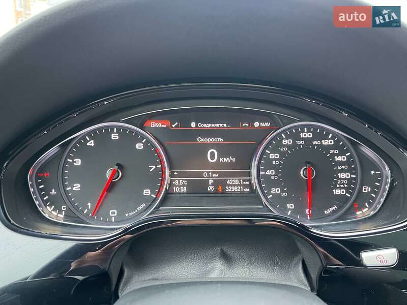 Седан Audi A8 2015 в Киеве