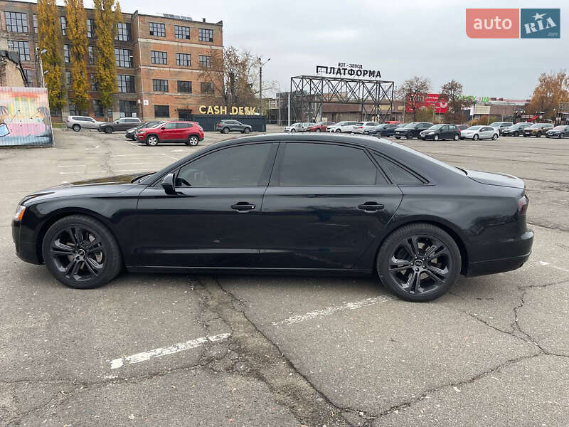 Седан Audi A8 2015 в Киеве