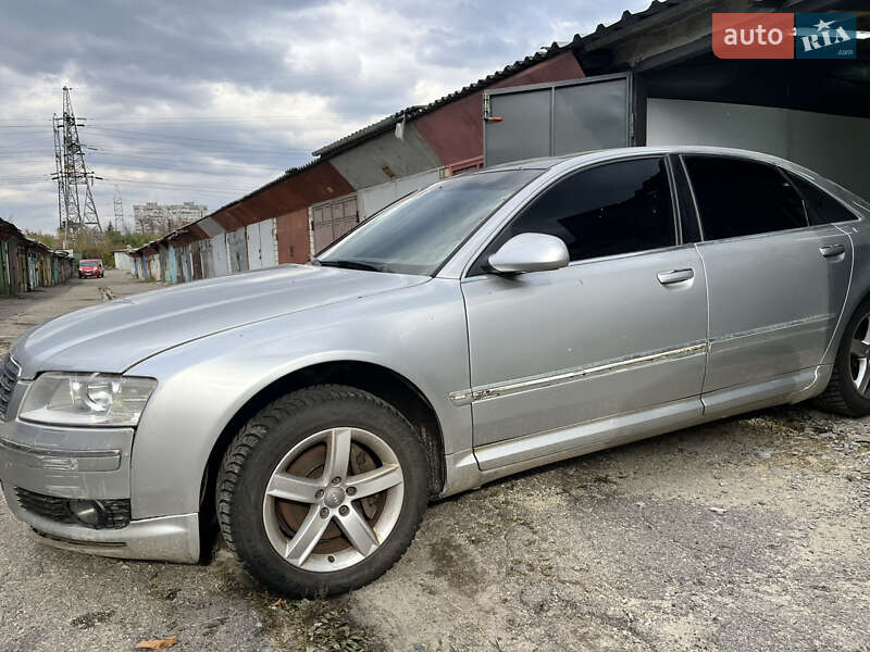 Седан Audi A8 2003 в Харкові