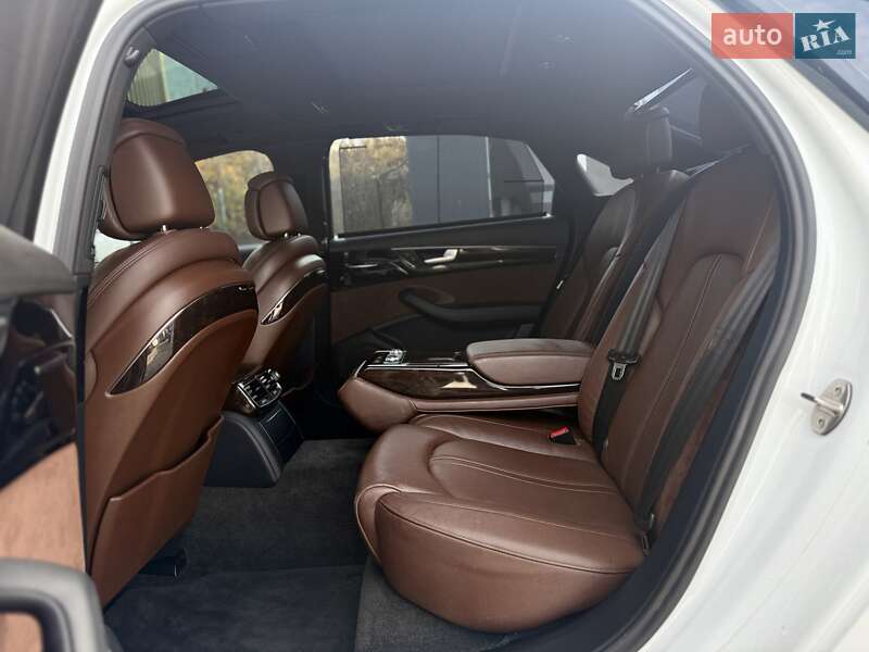 Седан Audi A8 2016 в Львові фото 91 Седан Audi A8 2016 в Львові
