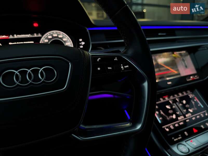 Седан Audi A8 2019 в Ивано-Франковске