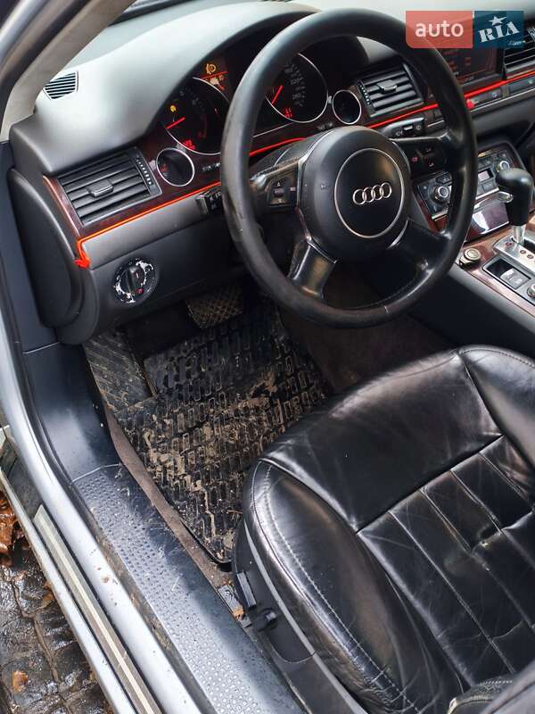 Седан Audi A8 2002 в Черновцах