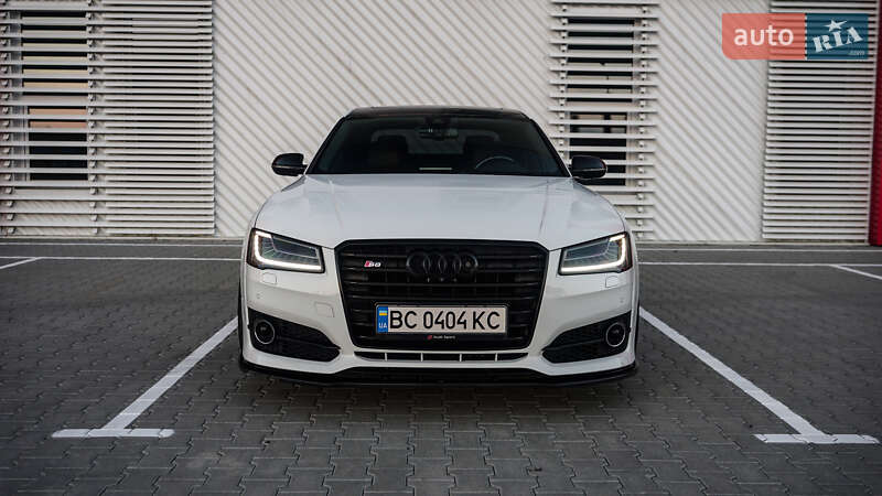 Седан Audi A8 2014 в Львові фото Седан Audi A8 2014 в Львові