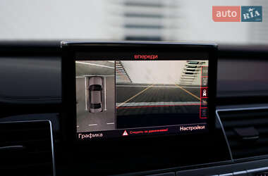 Седан Audi A8 2014 в Львове
