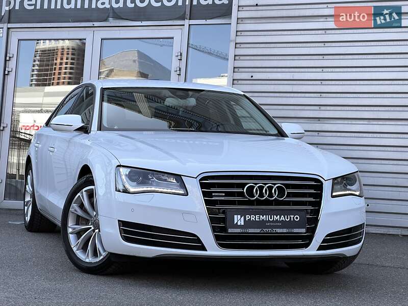 Седан Audi A8 2011 в Києві