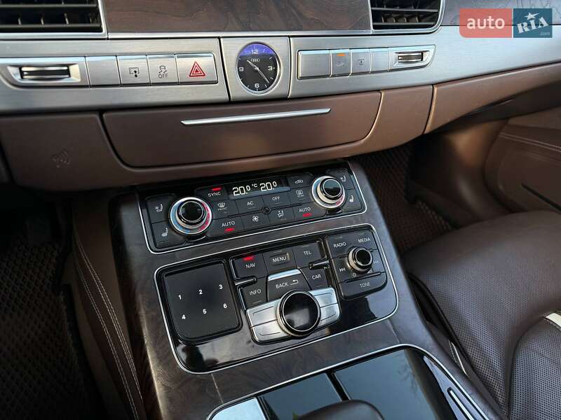 Седан Audi A8 2012 в Киеве фото 22 Седан Audi A8 2012 в Киеве